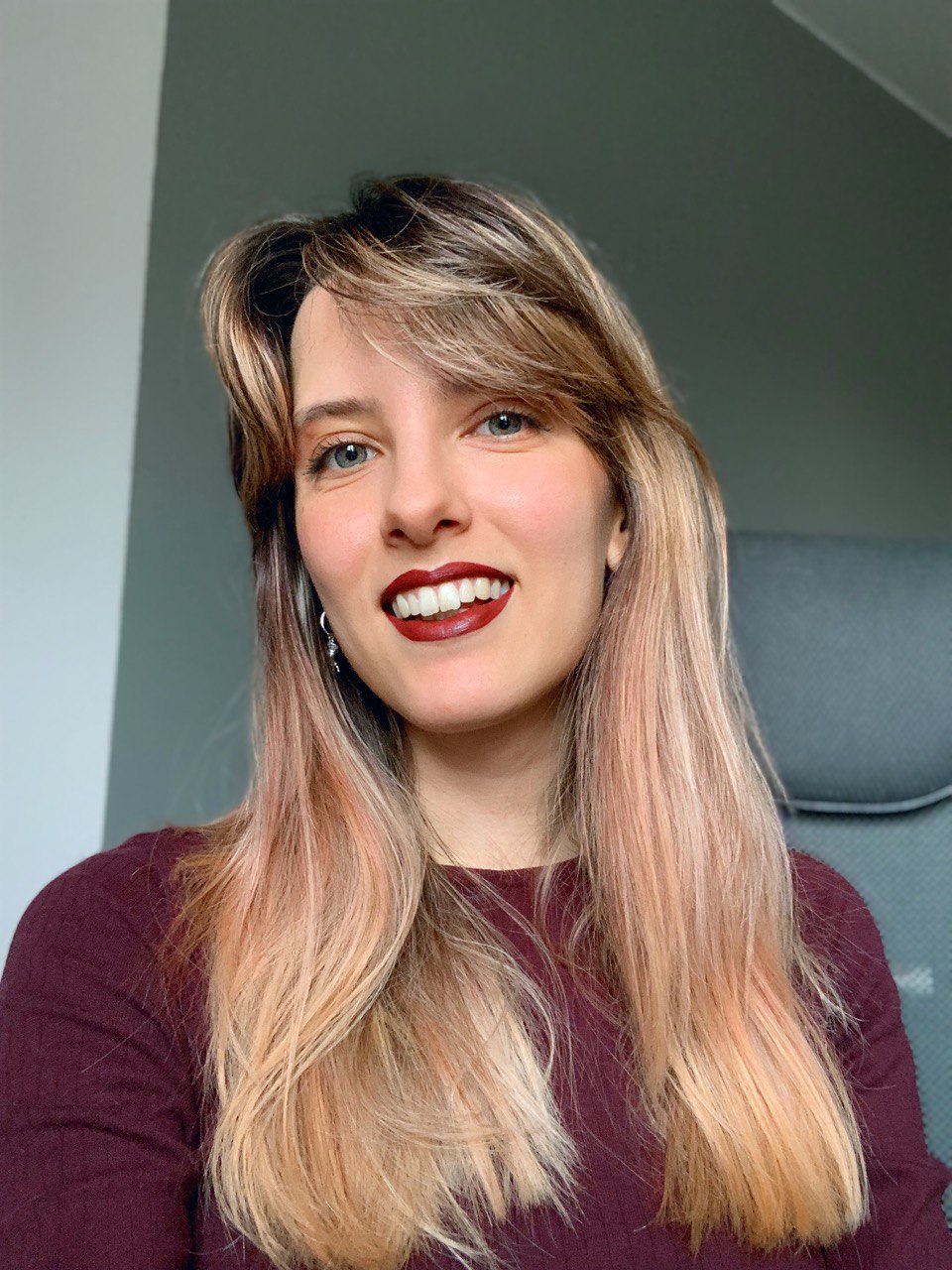 Alena - Viral Animation Instructor